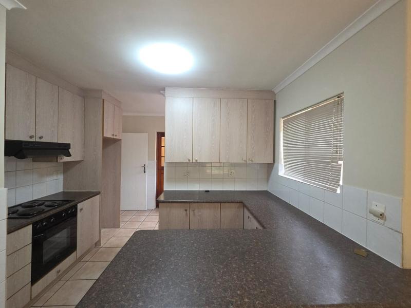 2 Bedroom Property for Sale in Blommendal Western Cape